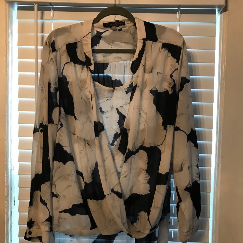 Rose and Olive plus size blouse w/ built in cami